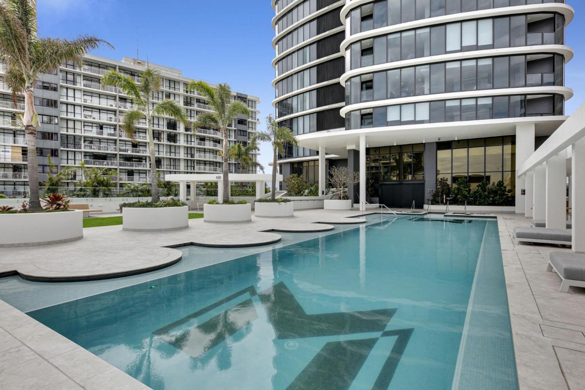 Apartment 71st Floor Premium With Expansive Ocean Views